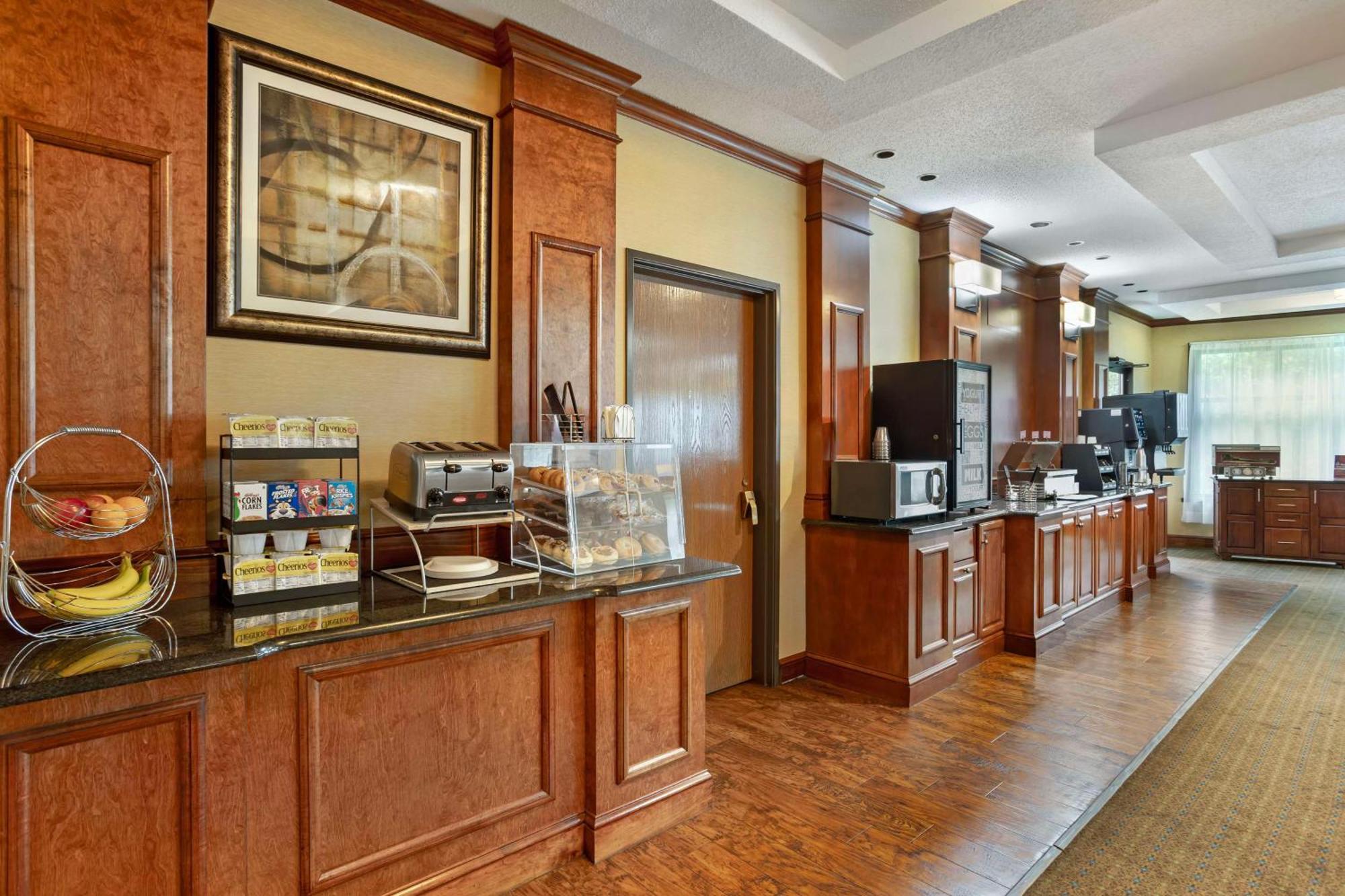 Best Western Plus Клиърфийлд Екстериор снимка
