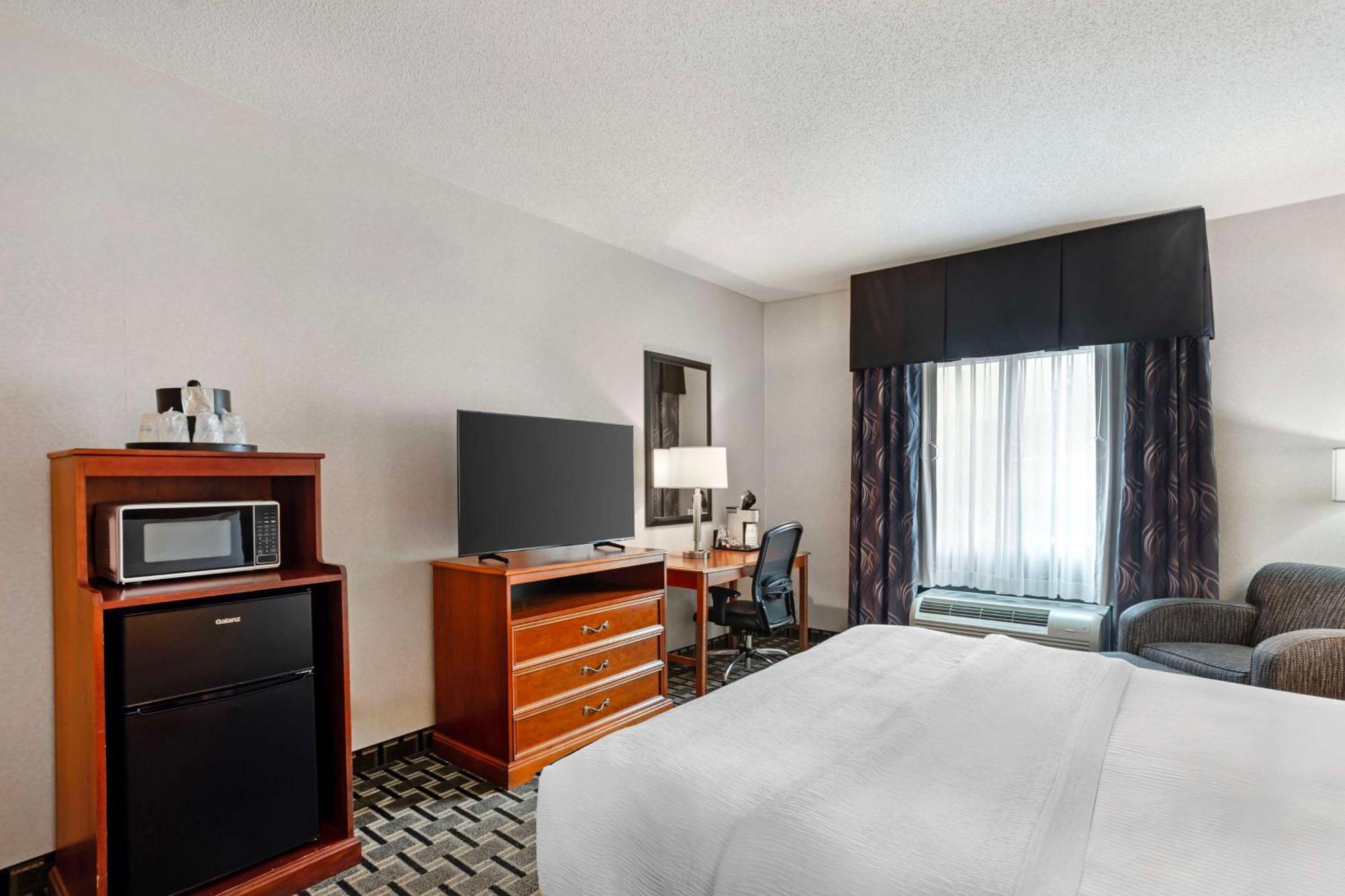 Best Western Plus Клиърфийлд Екстериор снимка