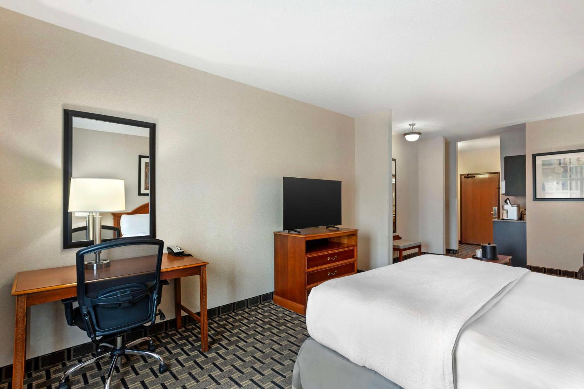 Best Western Plus Клиърфийлд Екстериор снимка