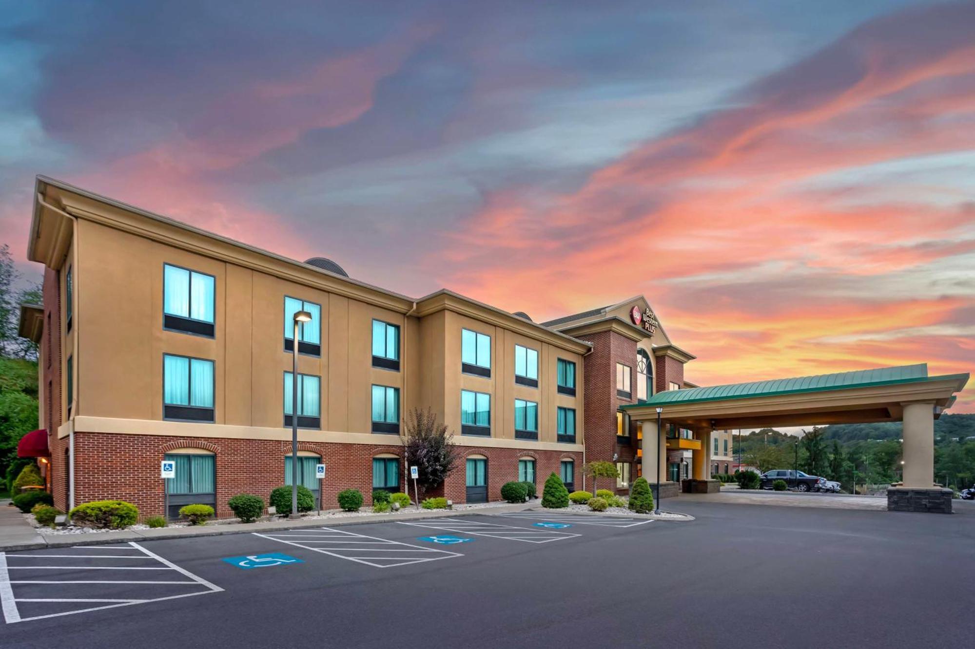 Best Western Plus Клиърфийлд Екстериор снимка